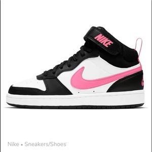Nike Court Borough Mid 2. Girls size 4Y.
